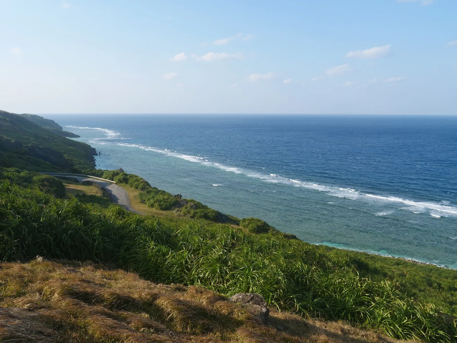 日本最西端の島で、家族と仕事を大切にしながら自身の人生を謳歌する
